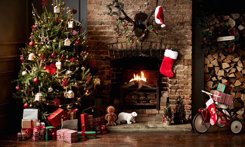  “… La navidad es la época en la que los chicos son grandes y los grandes son chicos.” 